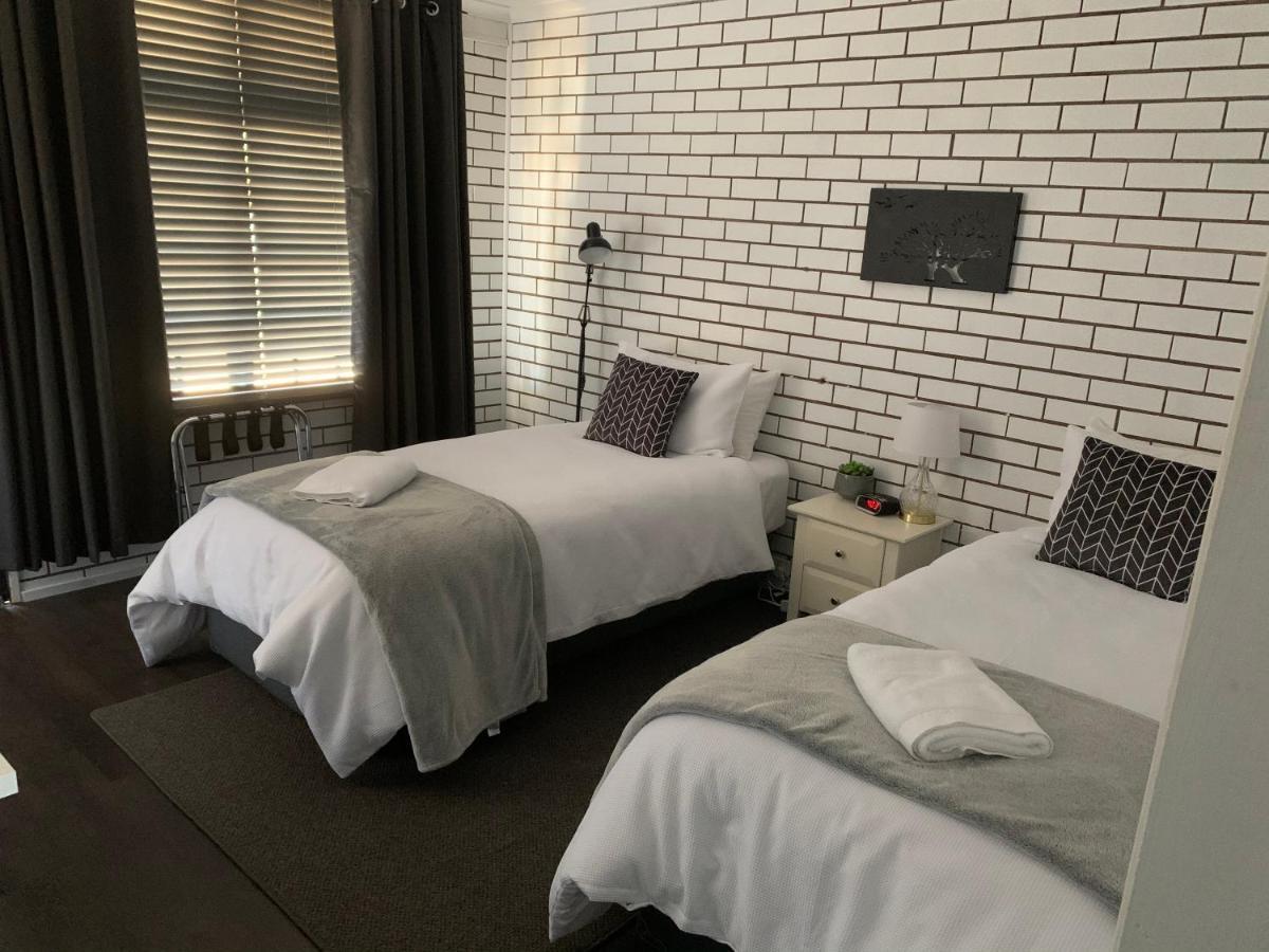 Kings Avenue Motel Saint Arnaud ภายนอก รูปภาพ