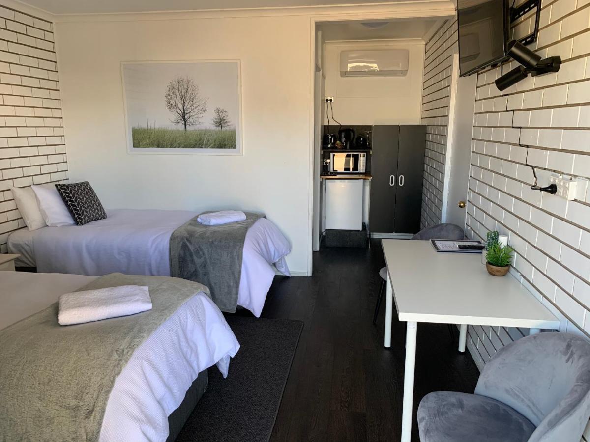 Kings Avenue Motel Saint Arnaud ภายนอก รูปภาพ